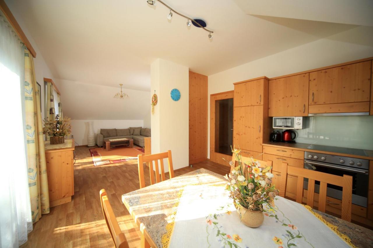 Kniebergerhof Villa Liebenfels Екстериор снимка